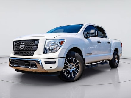 2024 Nissan Titan SV Truck