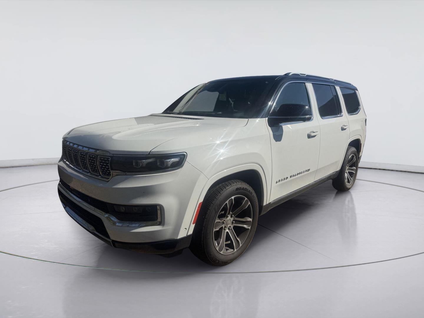 2023 Jeep Grand Wagoneer