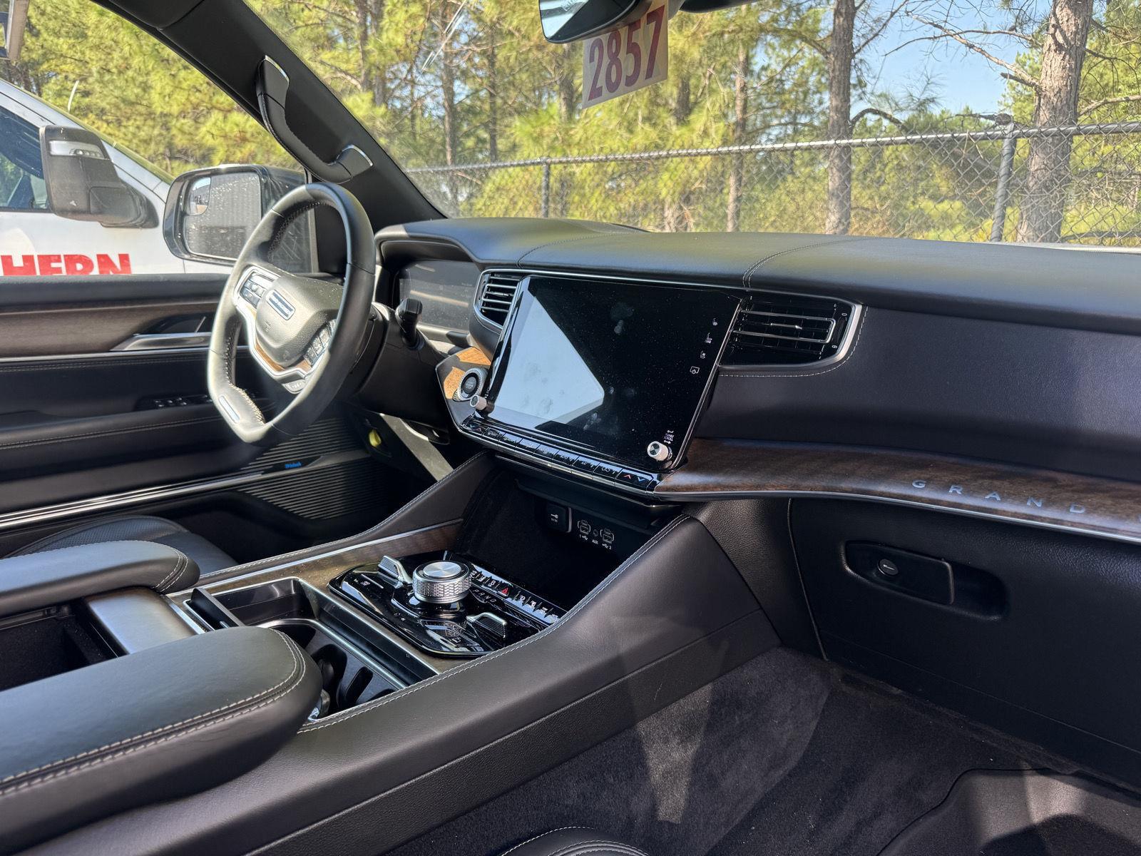 Used 2023 Jeep Grand Wagoneer Base SUV
