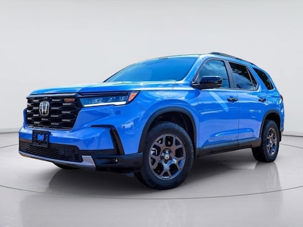 2025 Honda Pilot TrailSport SUV