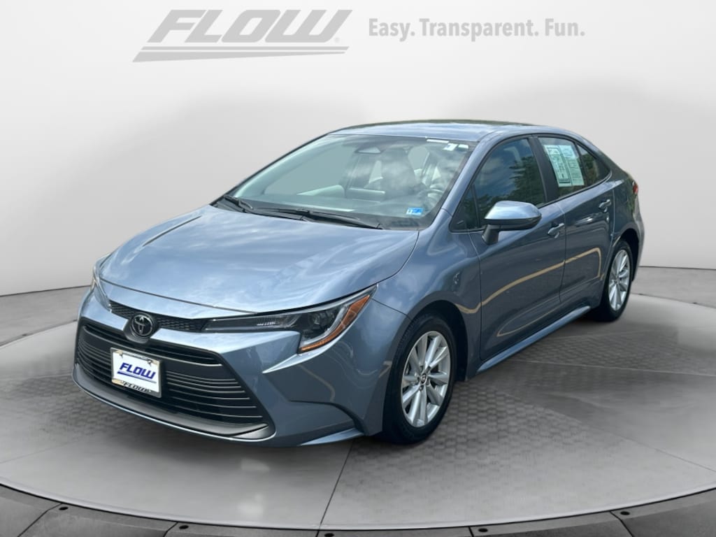Used 2025 Toyota Corolla LE Sedan