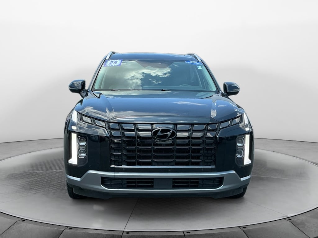 Used 2025 Hyundai Palisade SEL Premium 8P SUV