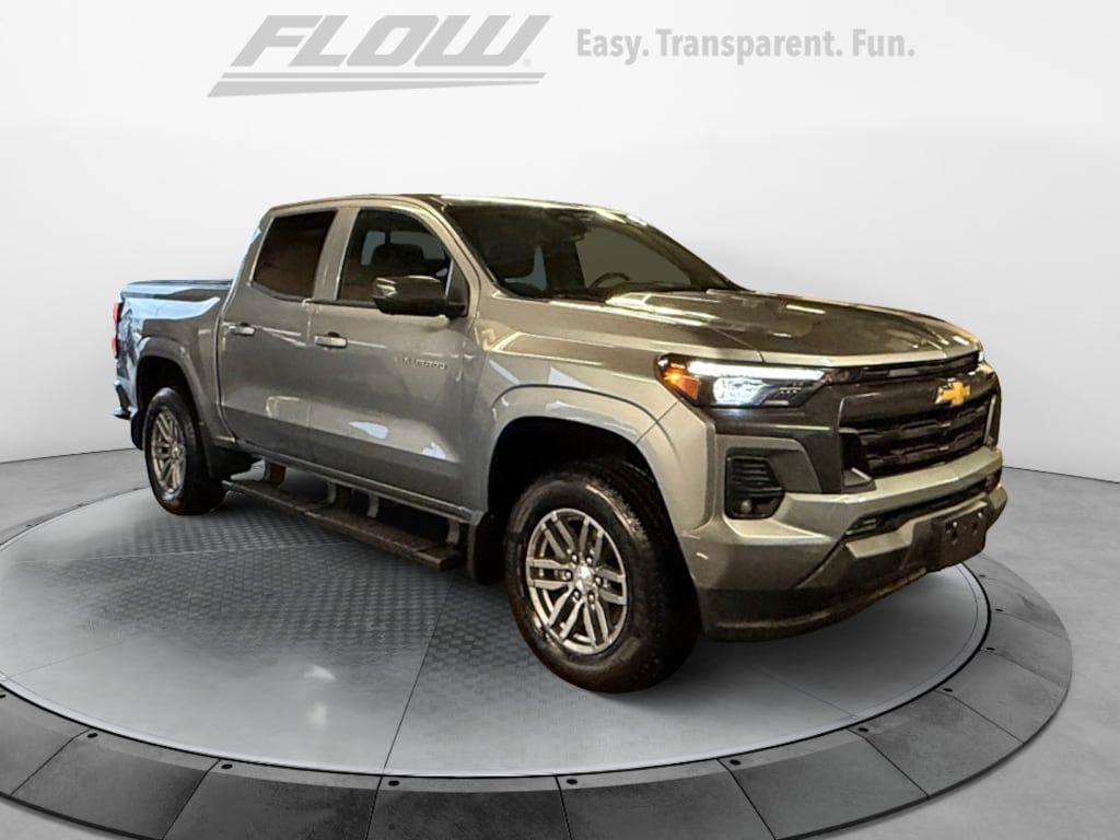 Used 2025 Chevrolet Colorado WT Truck Crew Cab