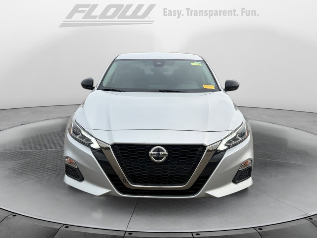Used 2020 Nissan Altima SR FWD Sedan