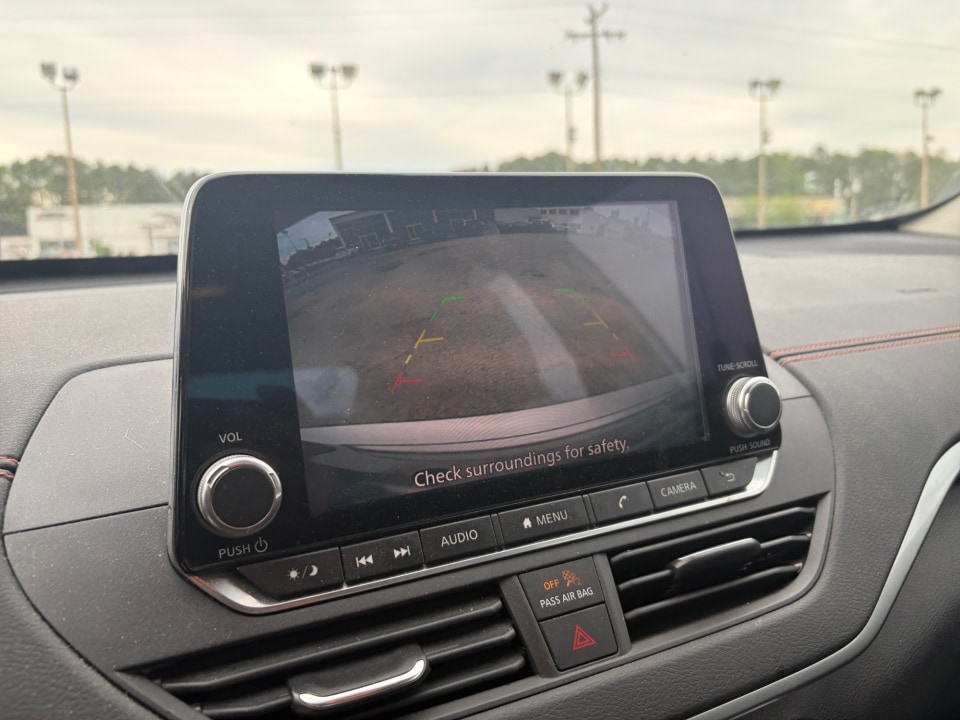 2020 Nissan Altima SR - Photo 21