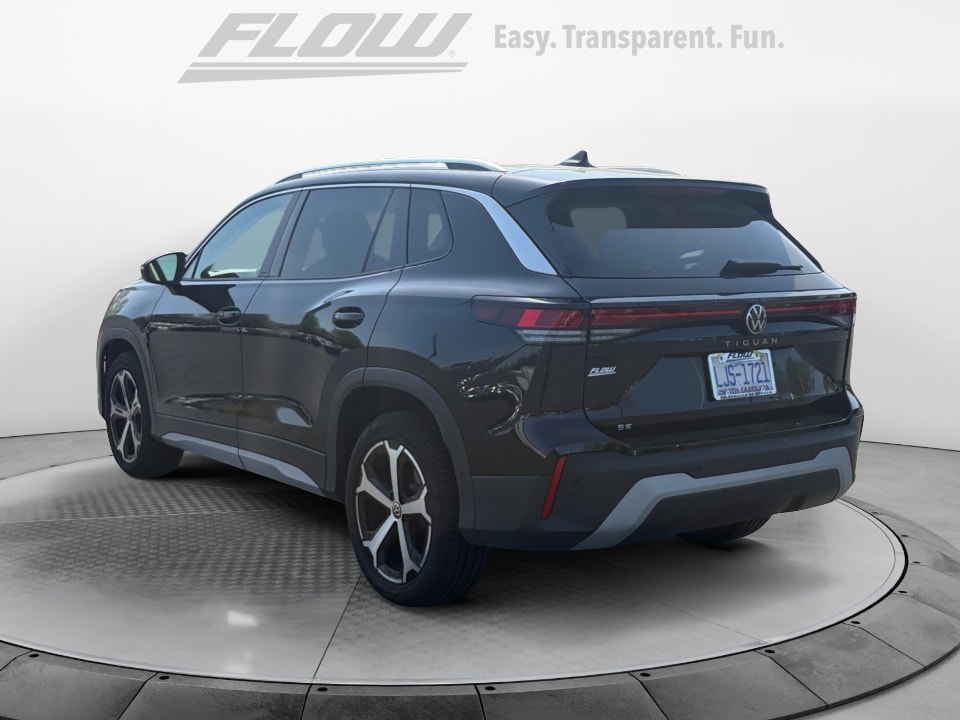 2025 Volkswagen Tiguan SE - Photo 6