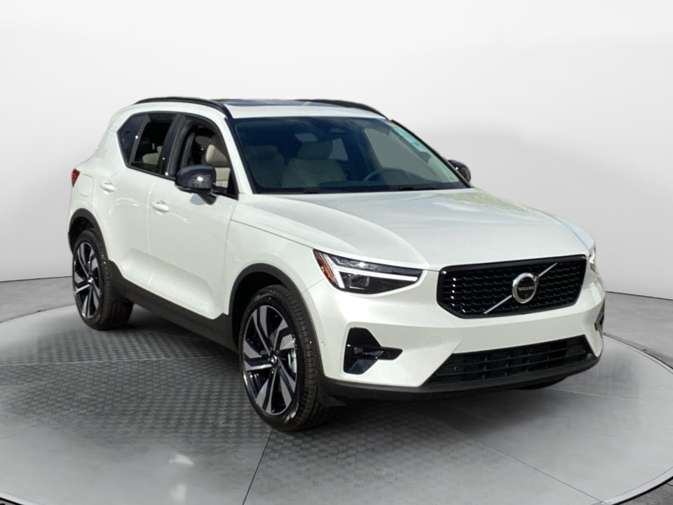 2026 Volvo XC40 Ultra