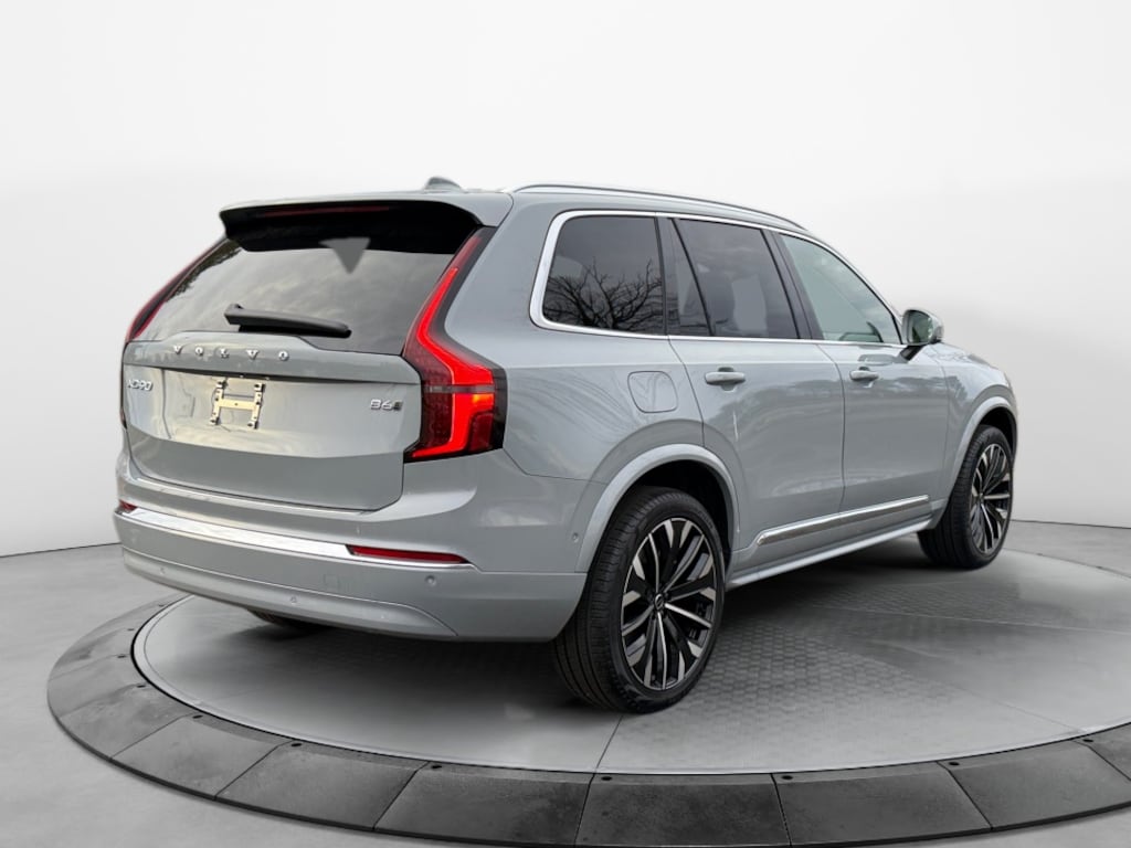 Used 2026 Volvo XC90 B6 Plus 7-Seater SUV
