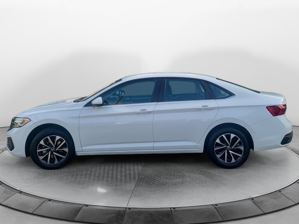 Used 2022 Volkswagen Jetta S Sedan