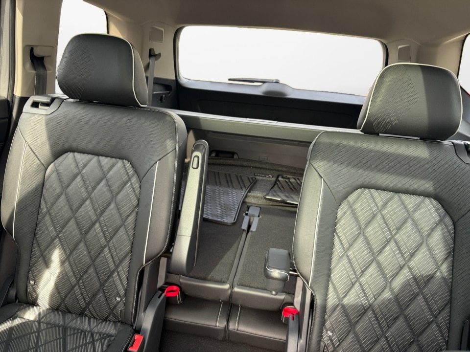 2025 Volkswagen Atlas SEL Premium R-Line - Photo 11