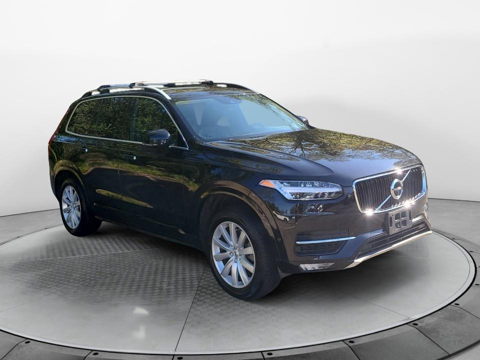 Used 2019 Volvo XC90 Momentum SUV
