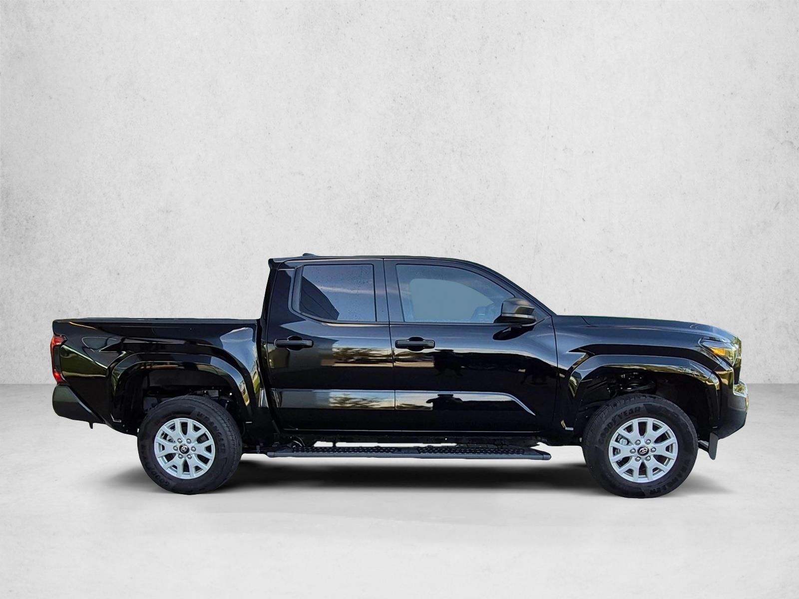 Used 2026 Toyota Tacoma 4WD SR Crew Cab Pickup
