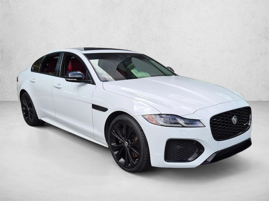 Used 2024 Jaguar XF R-Dynamic SE 4dr Car