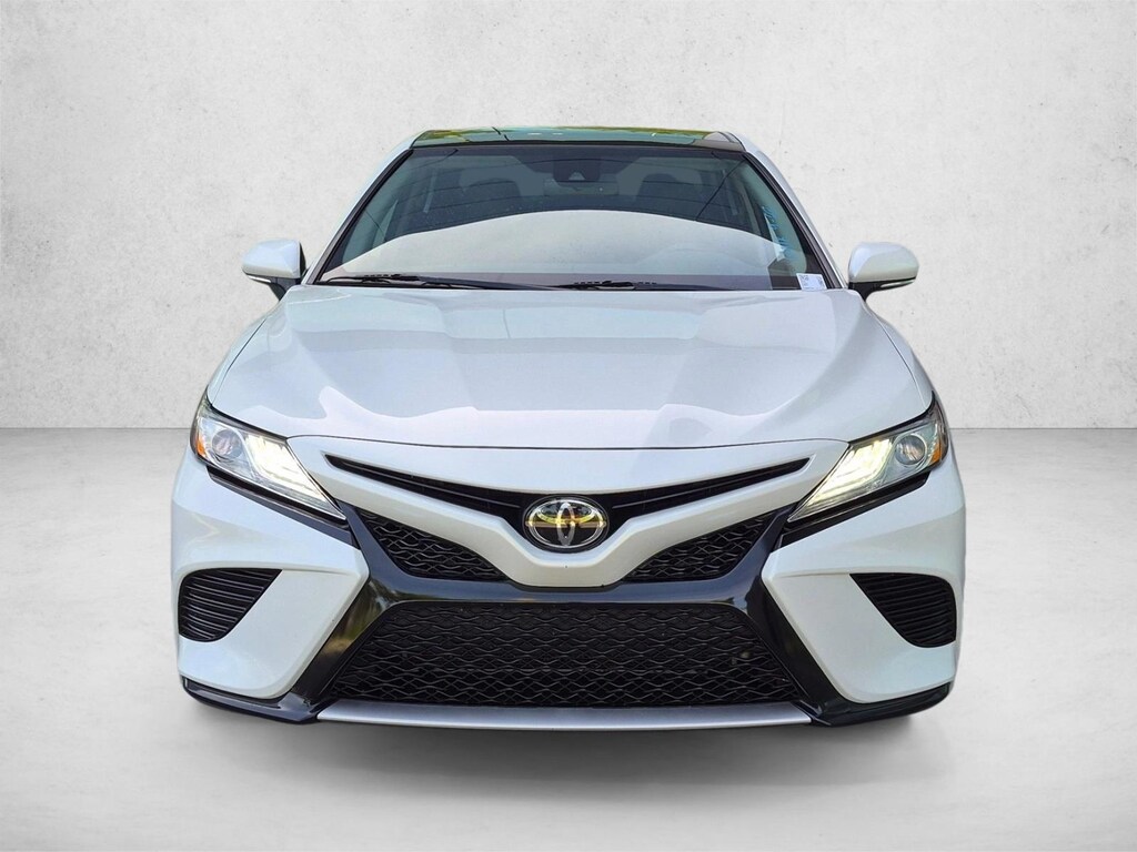 Used 2020 Toyota Camry XSE 4dr Car