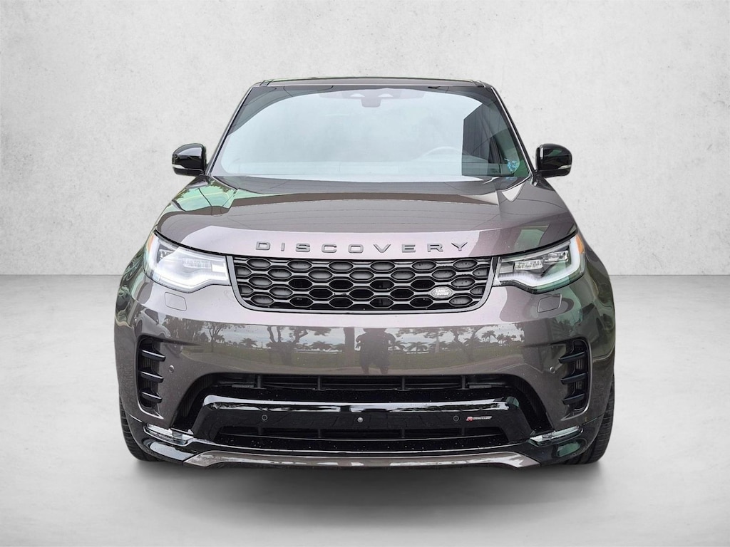 Used 2023 Land Rover Discovery S R-Dynamic Sport Utility