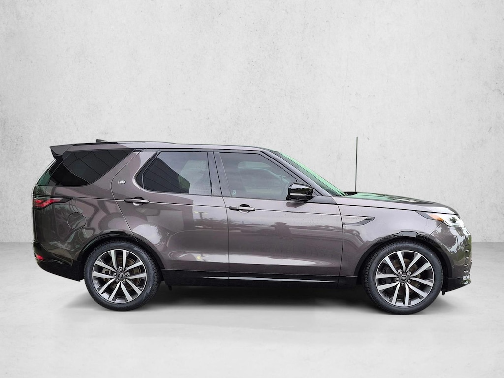 Used 2023 Land Rover Discovery S R-Dynamic Sport Utility