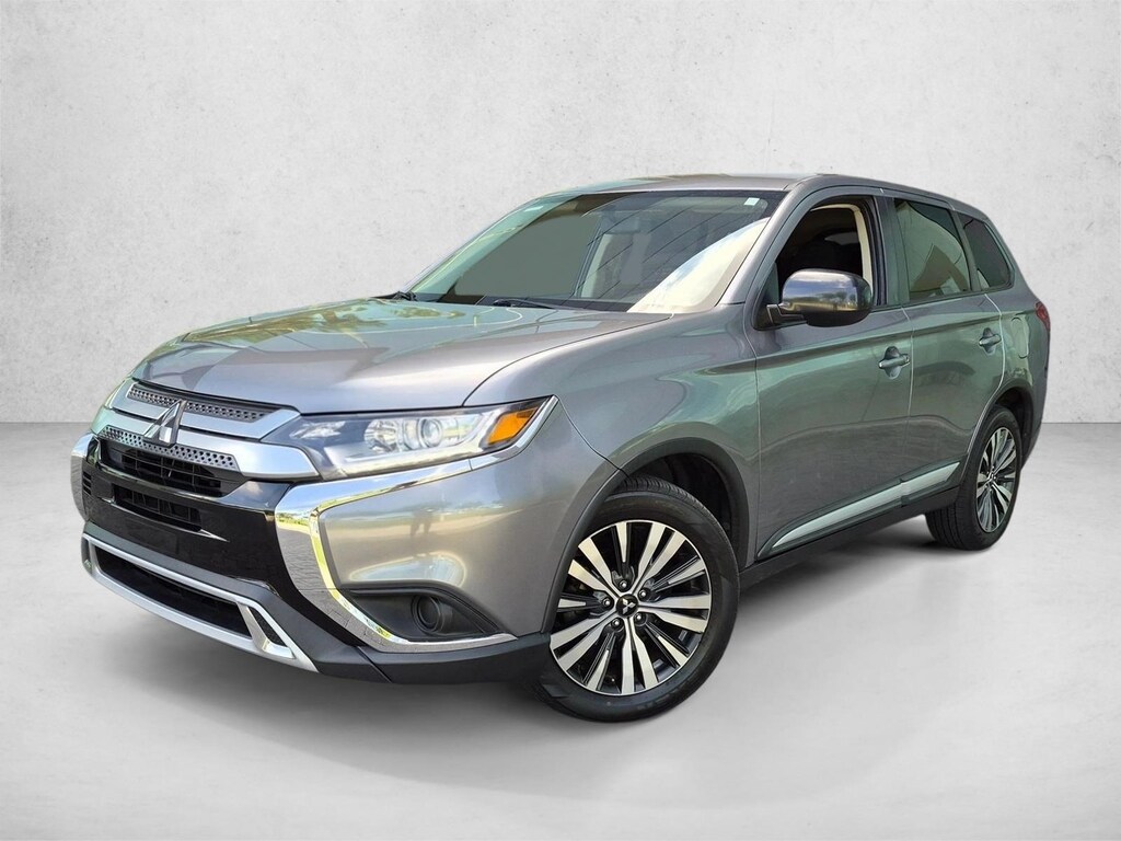Used 2020 Mitsubishi Outlander ES Sport Utility