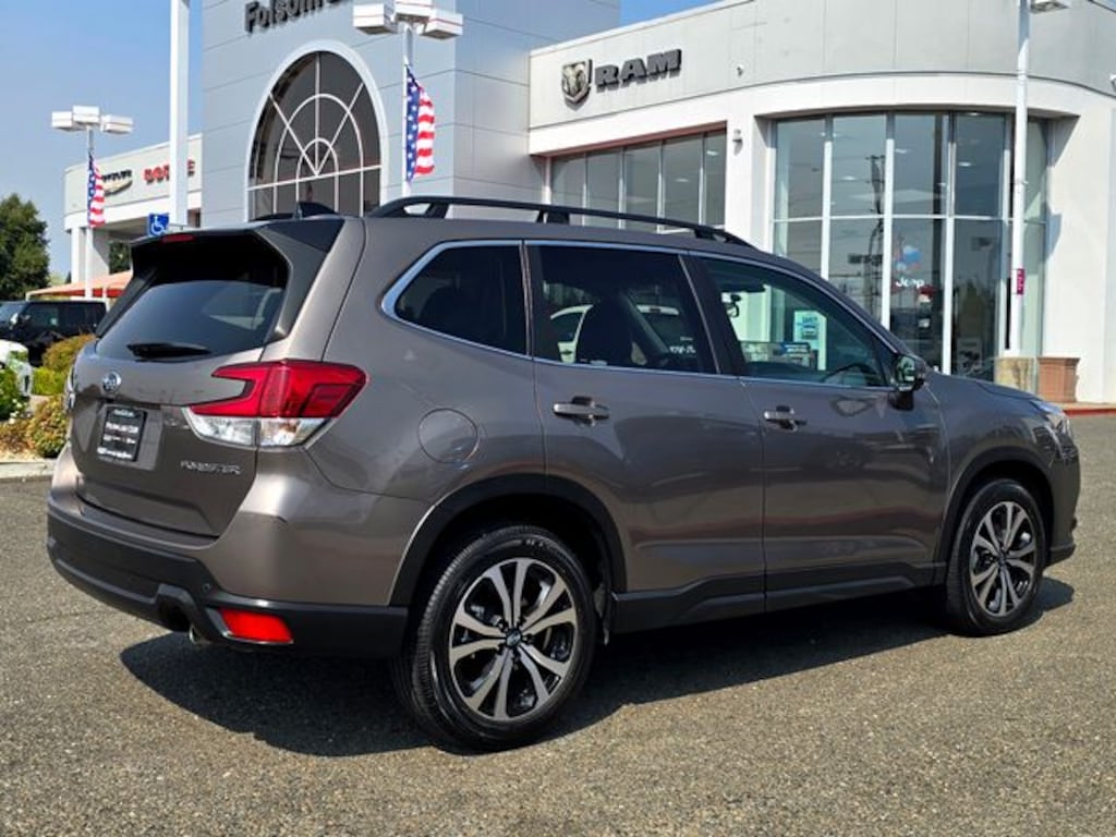 Used 2024 Subaru Forester Limited SUV