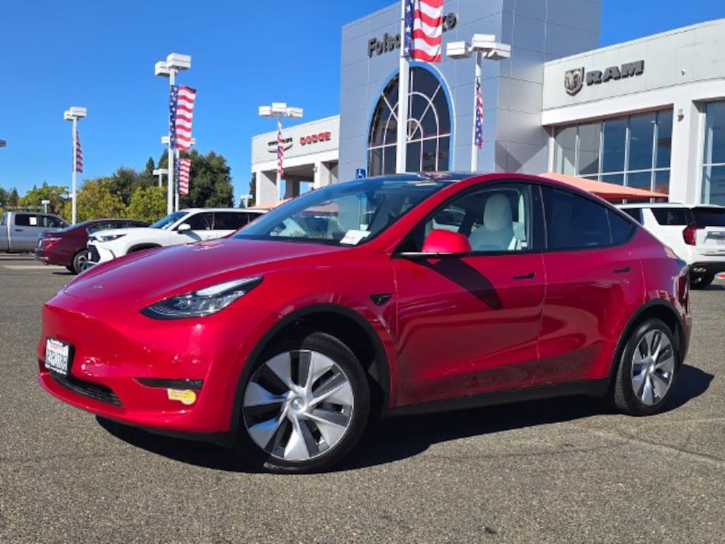 Used 2022 Tesla Model Y Long Range SUV