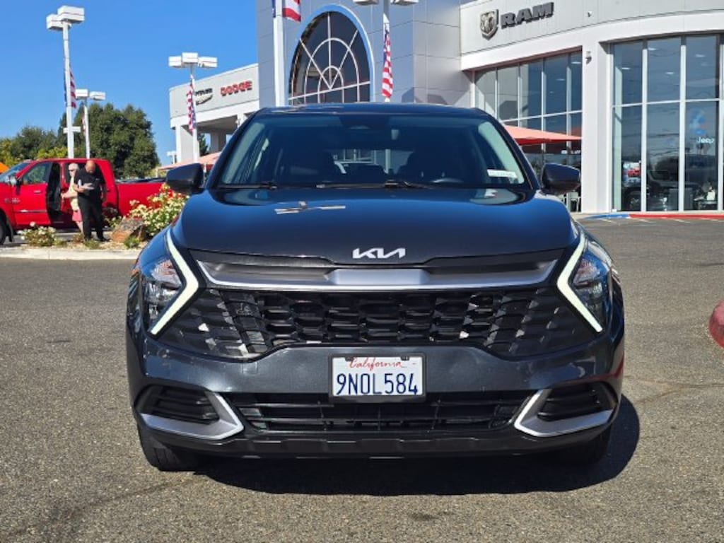 Used 2023 Kia Sportage LX SUV