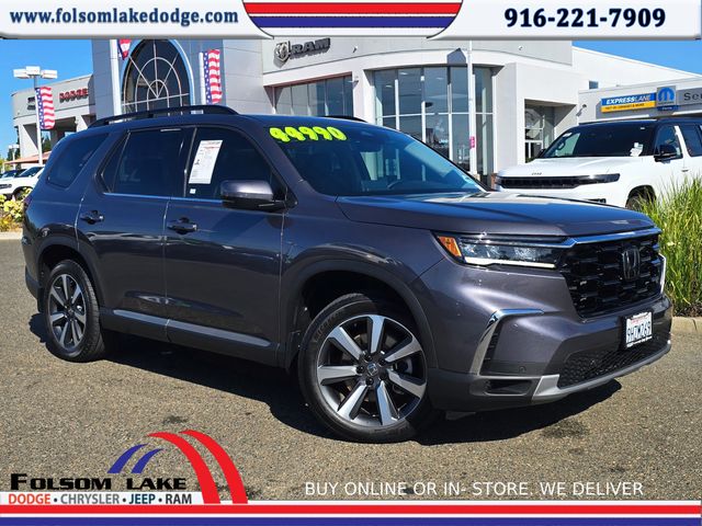 2024 Honda Pilot Touring SUV