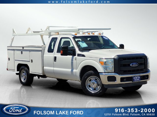 2016 Ford F-350SD XL Chassis