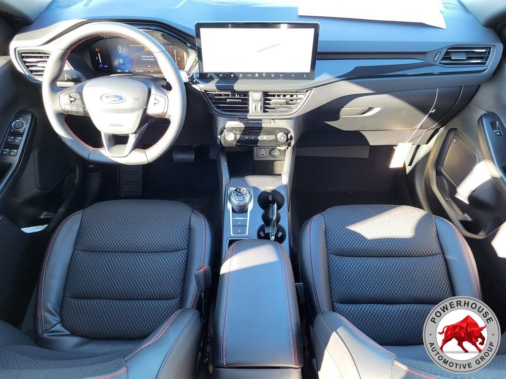 2026 Ford Escape ST-Line - Photo 17