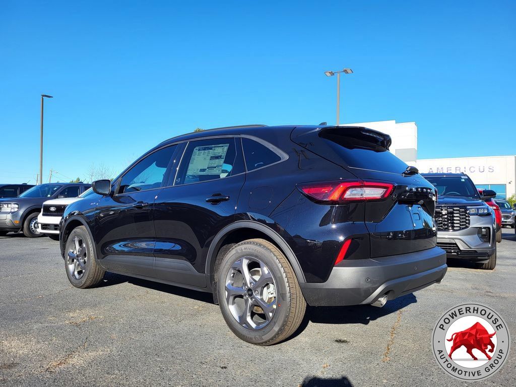 2026 Ford Escape ST-Line - Photo 6