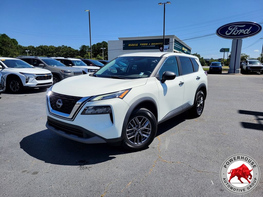 Used 2023 Nissan Rogue S SUV