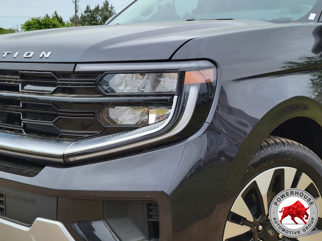 2026 Ford Expedition MAX Platinum - Photo 10