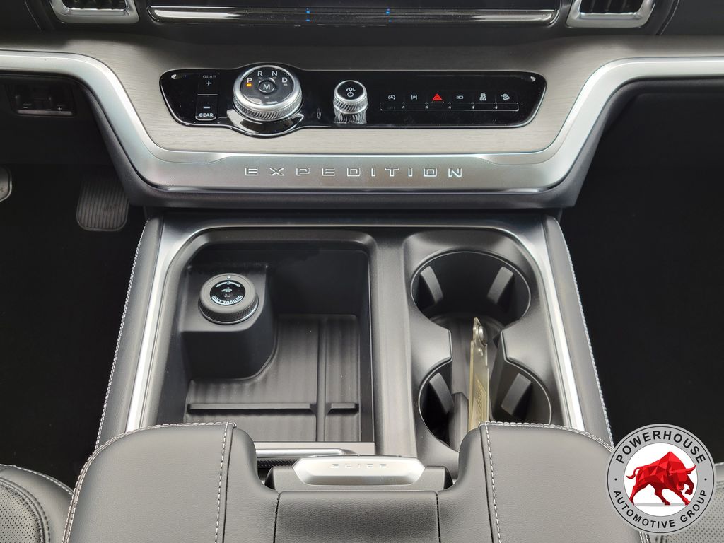 2026 Ford Expedition MAX Platinum - Photo 25