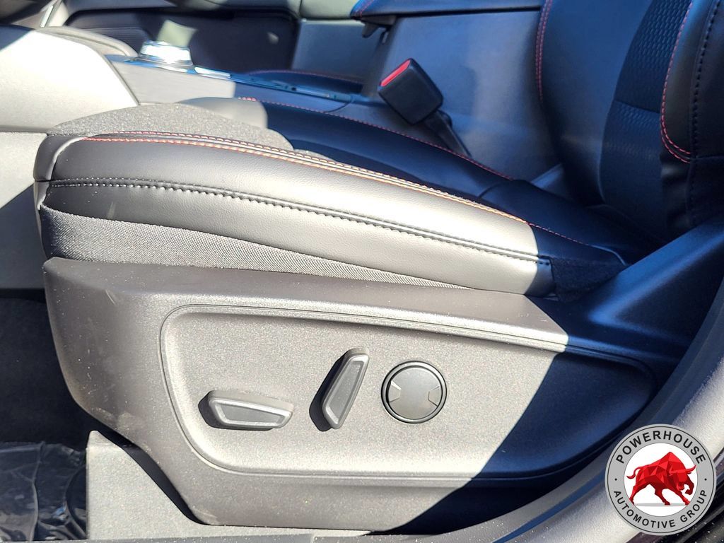 2026 Ford Escape ST-Line - Photo 23
