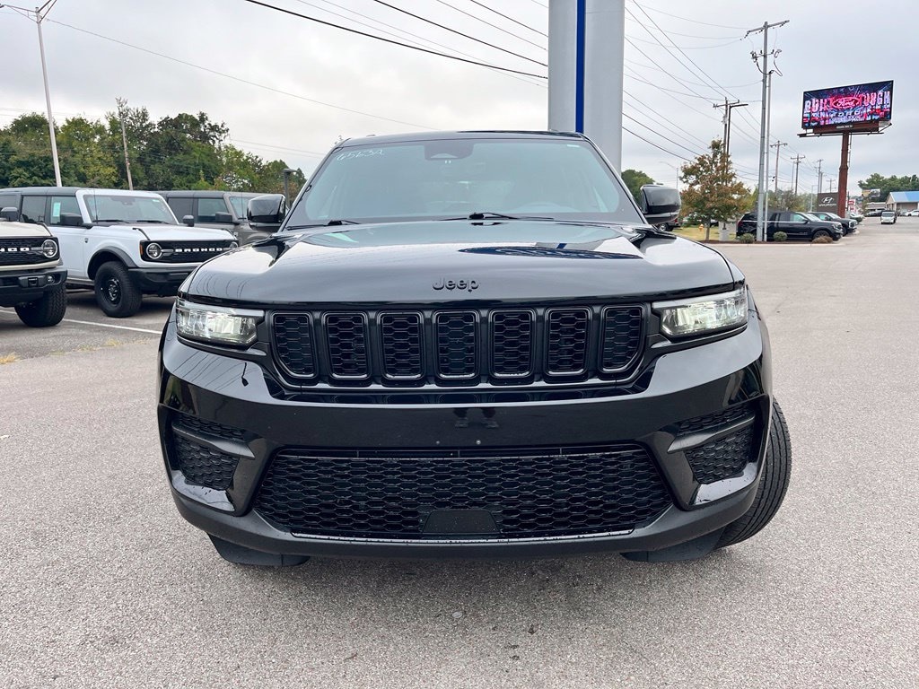 Used 2025 Jeep Grand Cherokee Altitude X SUV