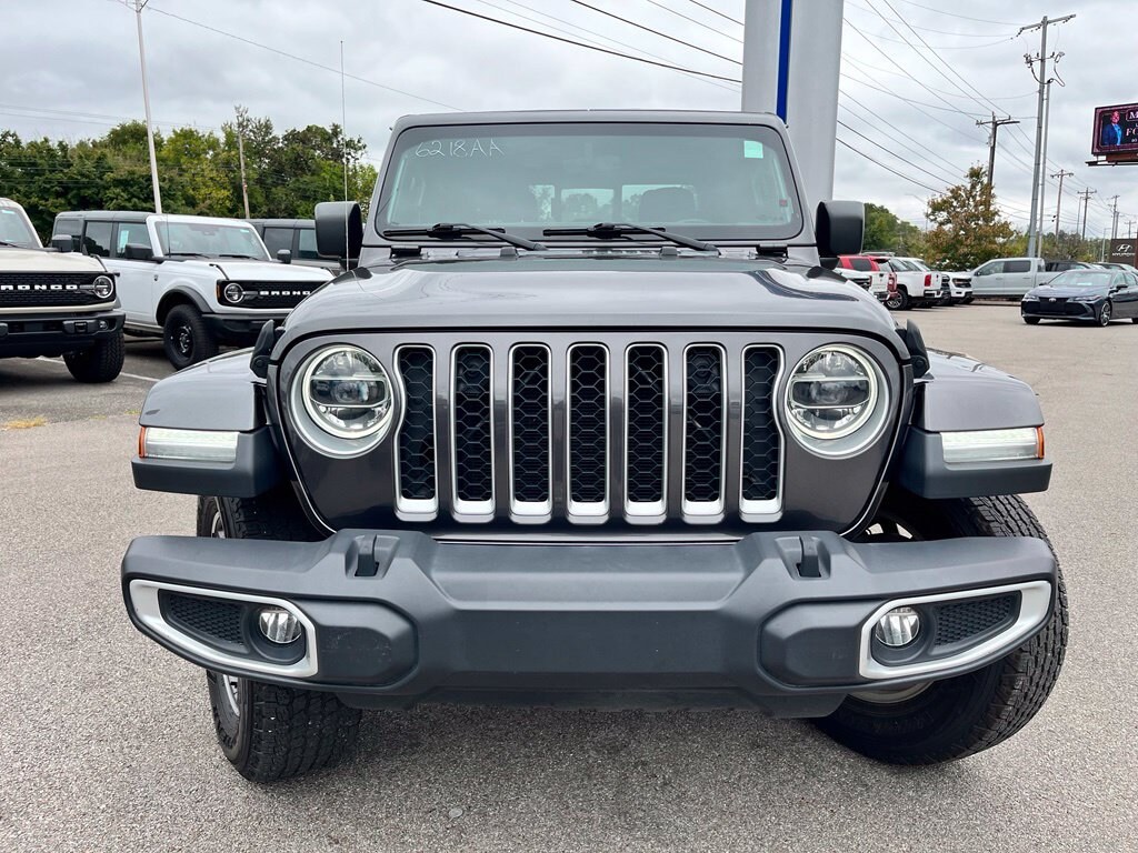 Used 2020 Jeep Gladiator Overland Truck