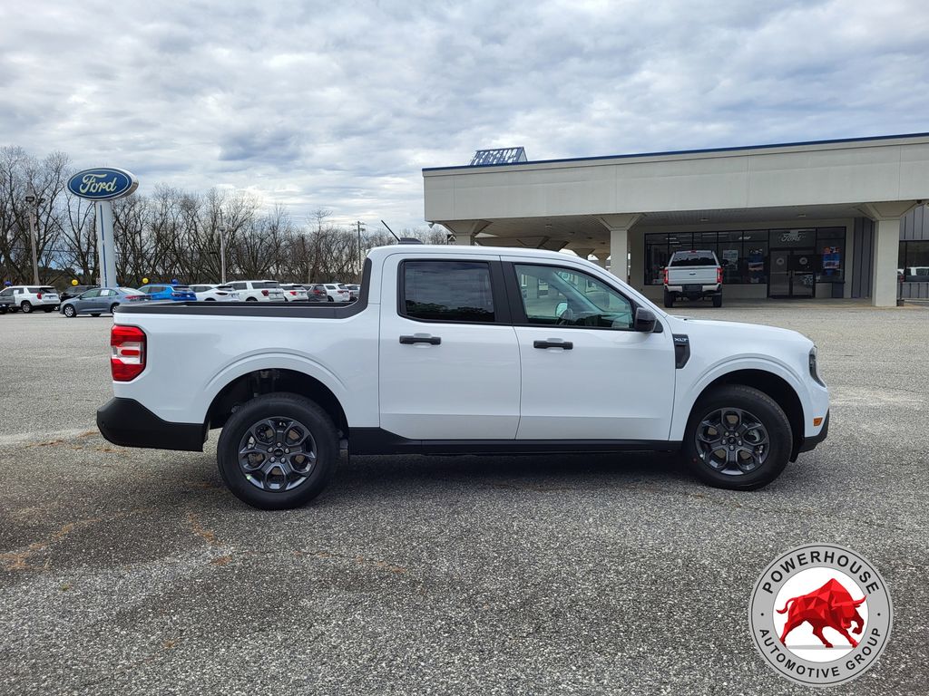 2026 Ford Maverick XLT - Photo 8