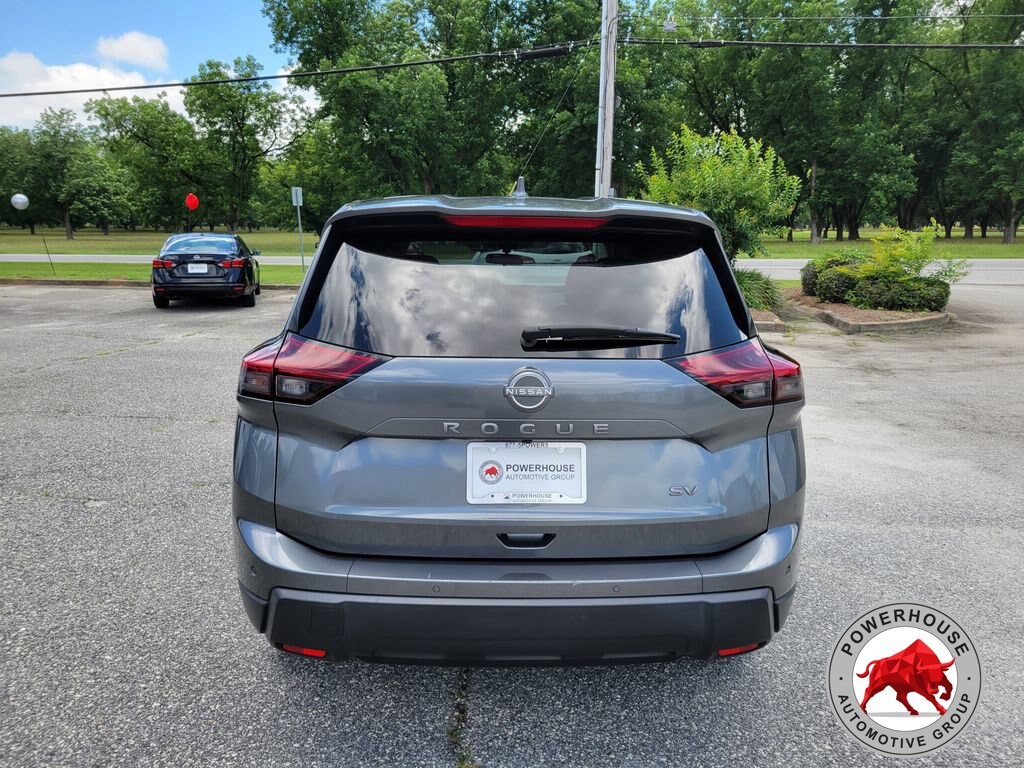 Used 2024 Nissan Rogue SV SUV