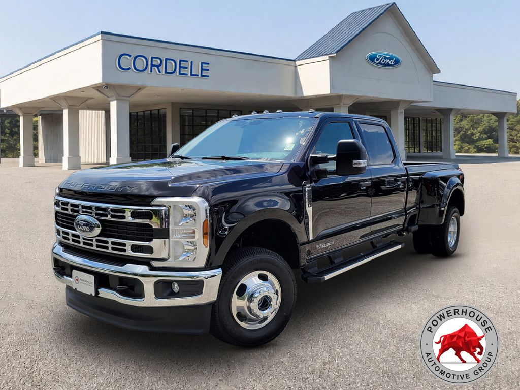 2026 Ford F-350 Super Duty XLT