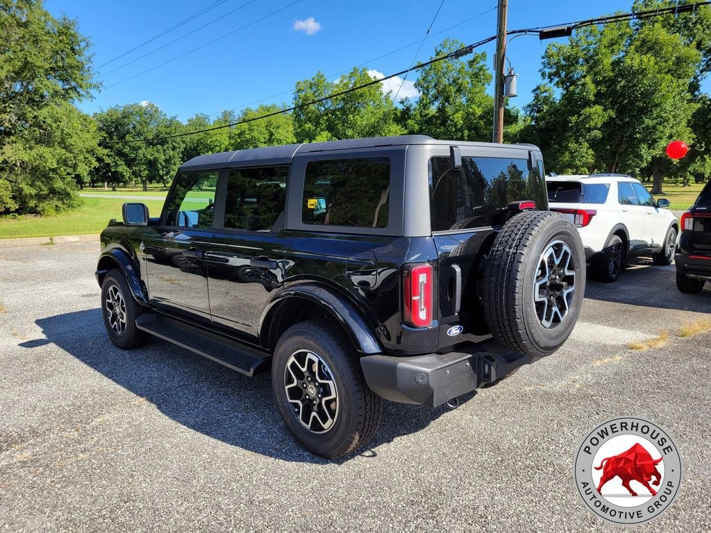 New 2026 Ford Bronco Outer Banks SUV