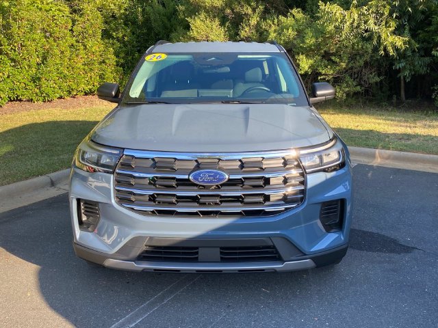 Used 2025 Ford Explorer Active SUV