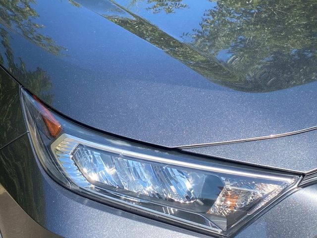 Used 2021 Toyota RAV4 XLE SUV
