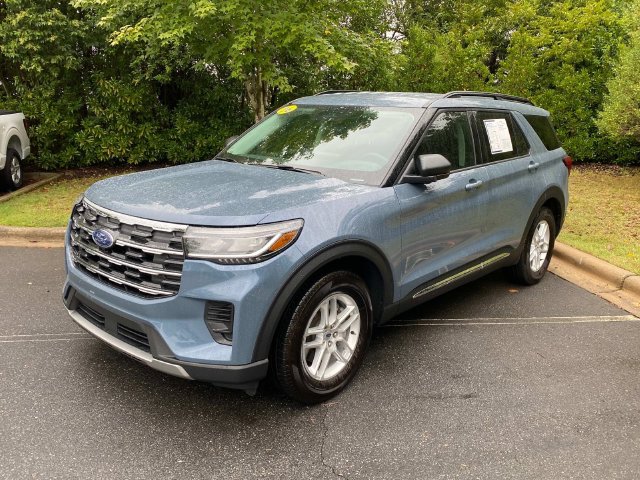 Used 2025 Ford Explorer Active SUV