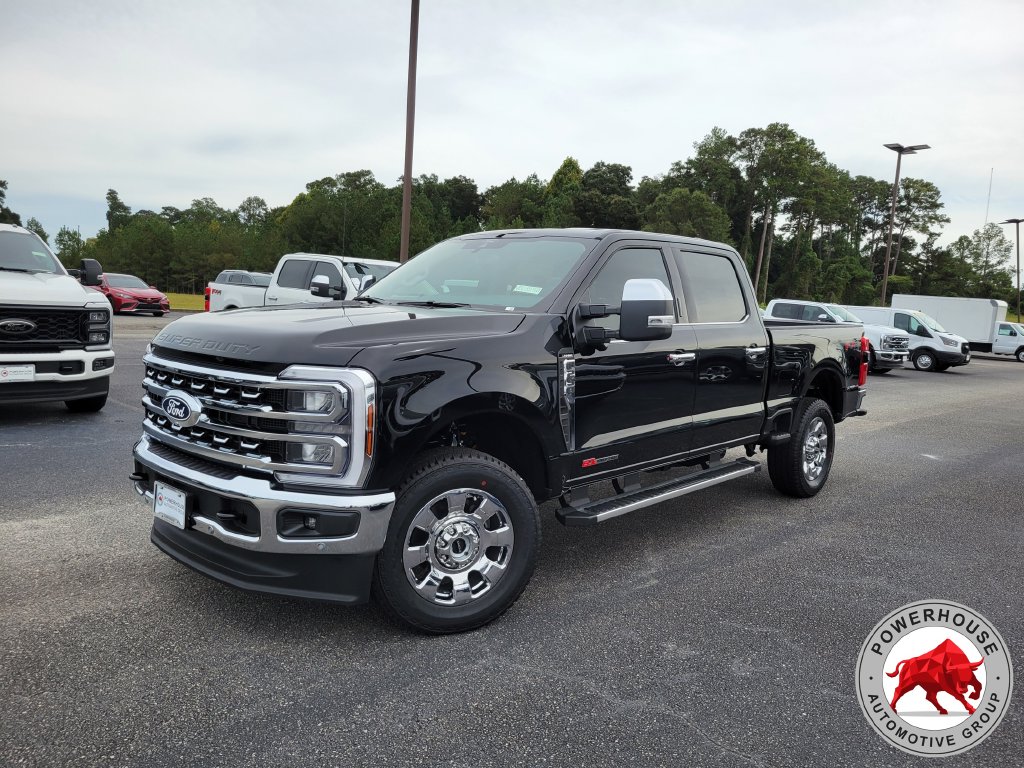 New 2027 Ford F-250SD Lariat Truck