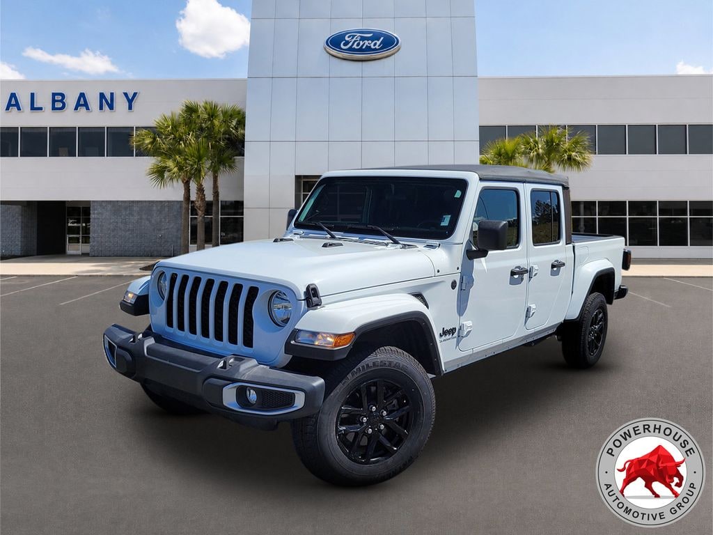 Used 2022 Jeep Gladiator Sport Truck