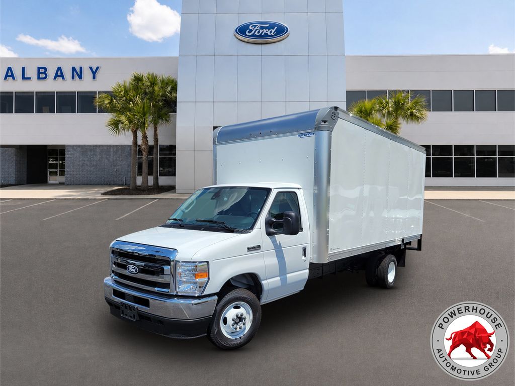  Ford E-450SD