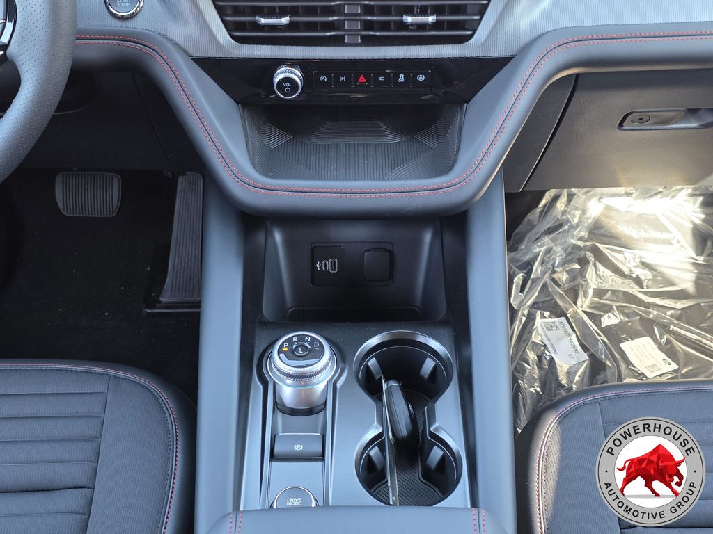 2026 Ford Explorer ST-Line - Photo 25
