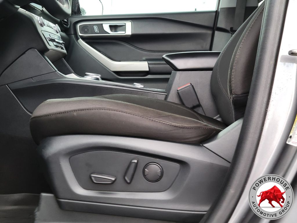 2023 Ford Explorer XLT - Photo 26