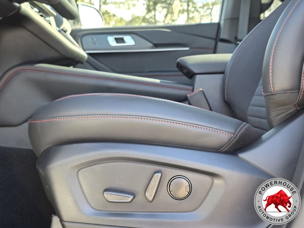 2026 Ford Explorer ST-Line - Photo 27