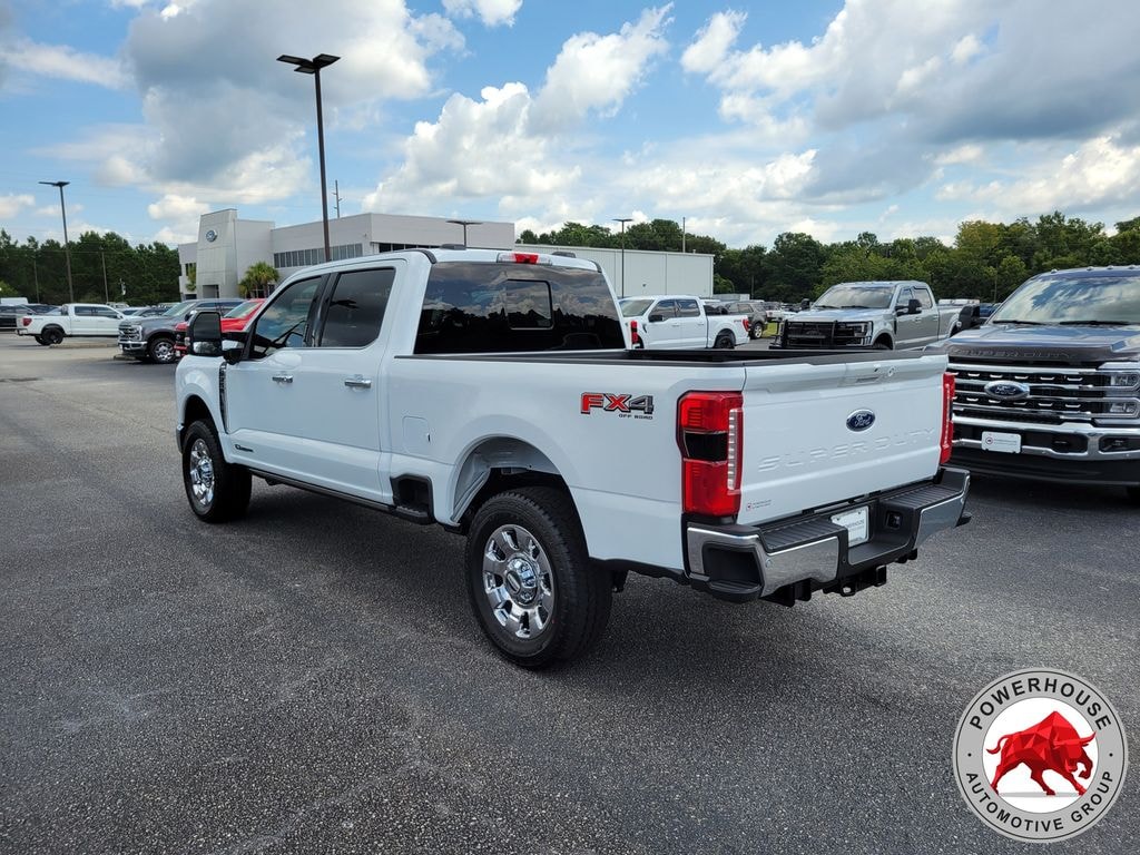 New 2026 Ford F-250SD Lariat Truck