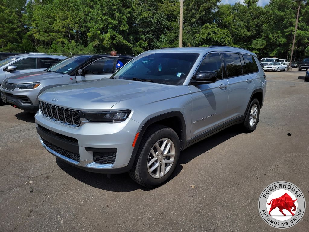 2023 Jeep Grand Cherokee L Laredo