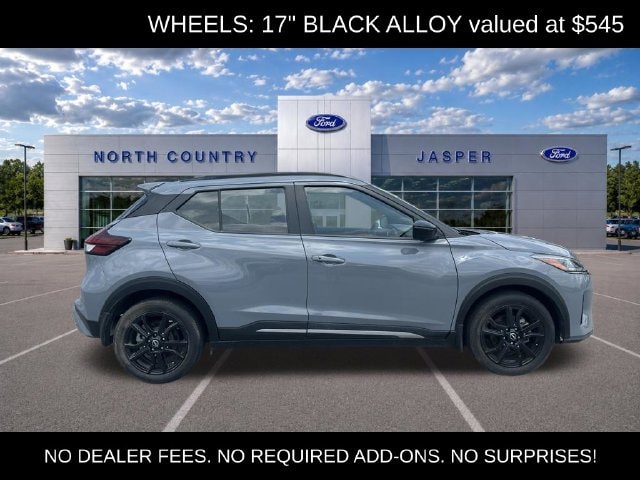 2024 Nissan Kicks SR